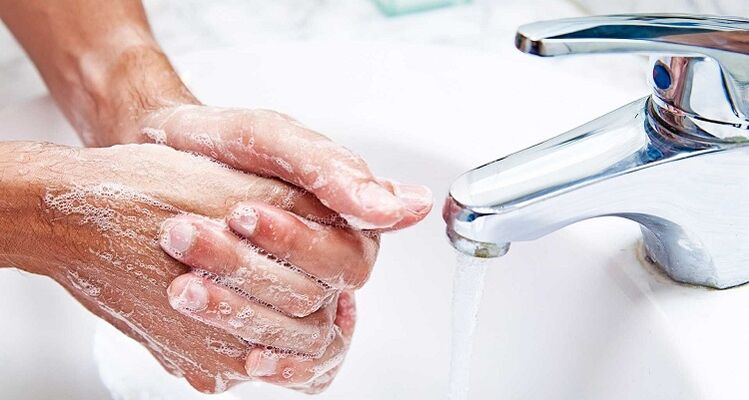 lavaggio delle mani come prevenzione dell'infezione da parassiti sottocutanei